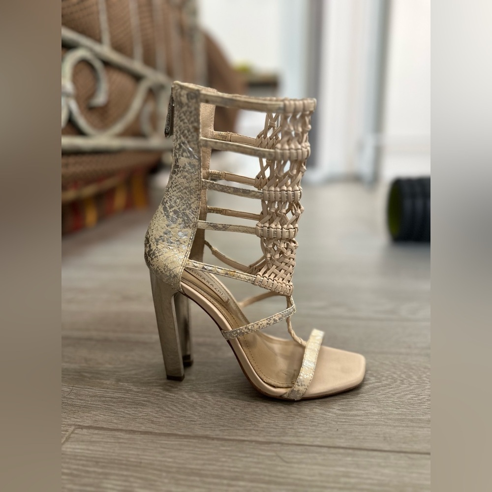 Bcbg heels